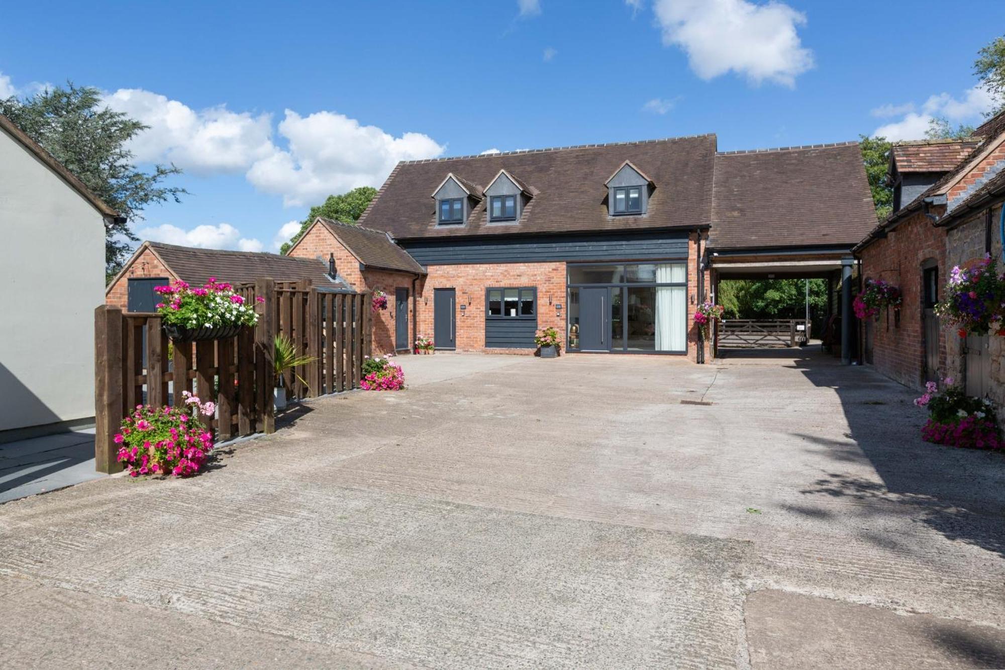 Villa The Caradoc Shrewsbury Exterior foto